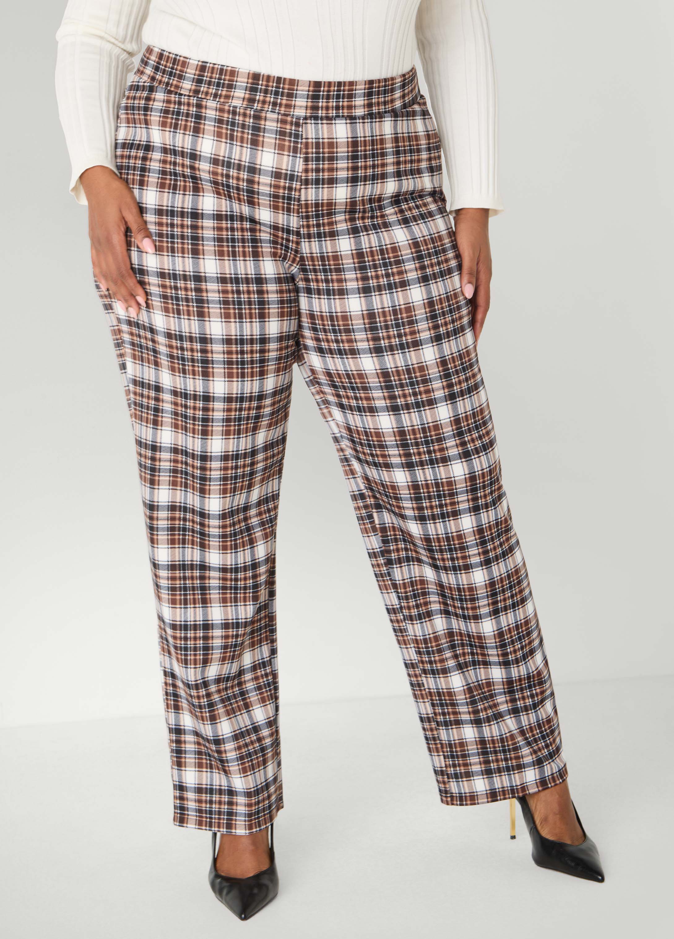Plus Size Plaid Pull On Straight Leg Pants