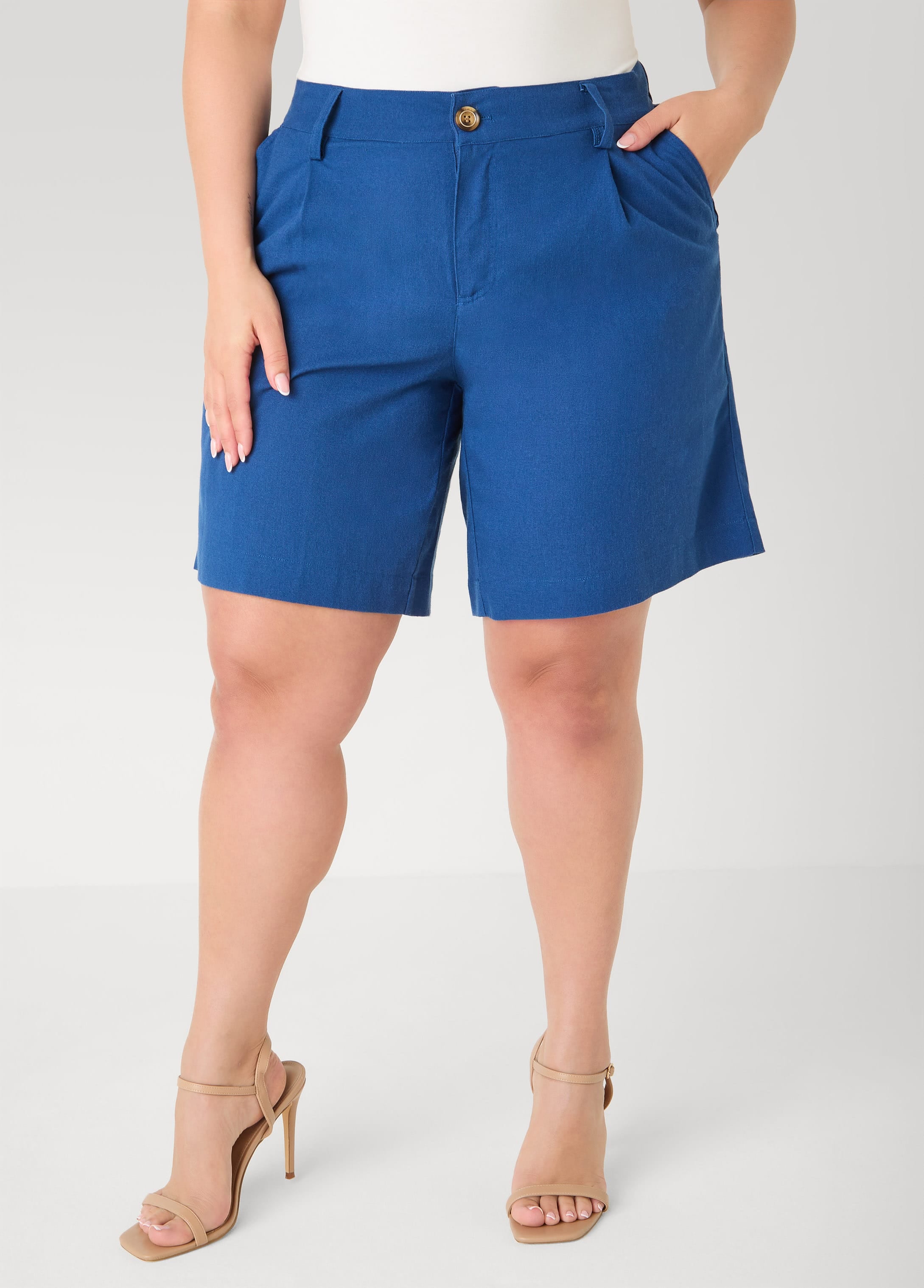 Pleated Linen Blend Shorts – Ashley Stewart