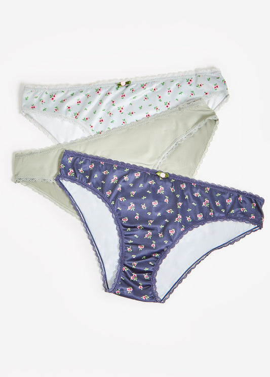 Lace Trimmed 3 Pack Bikini Panties
