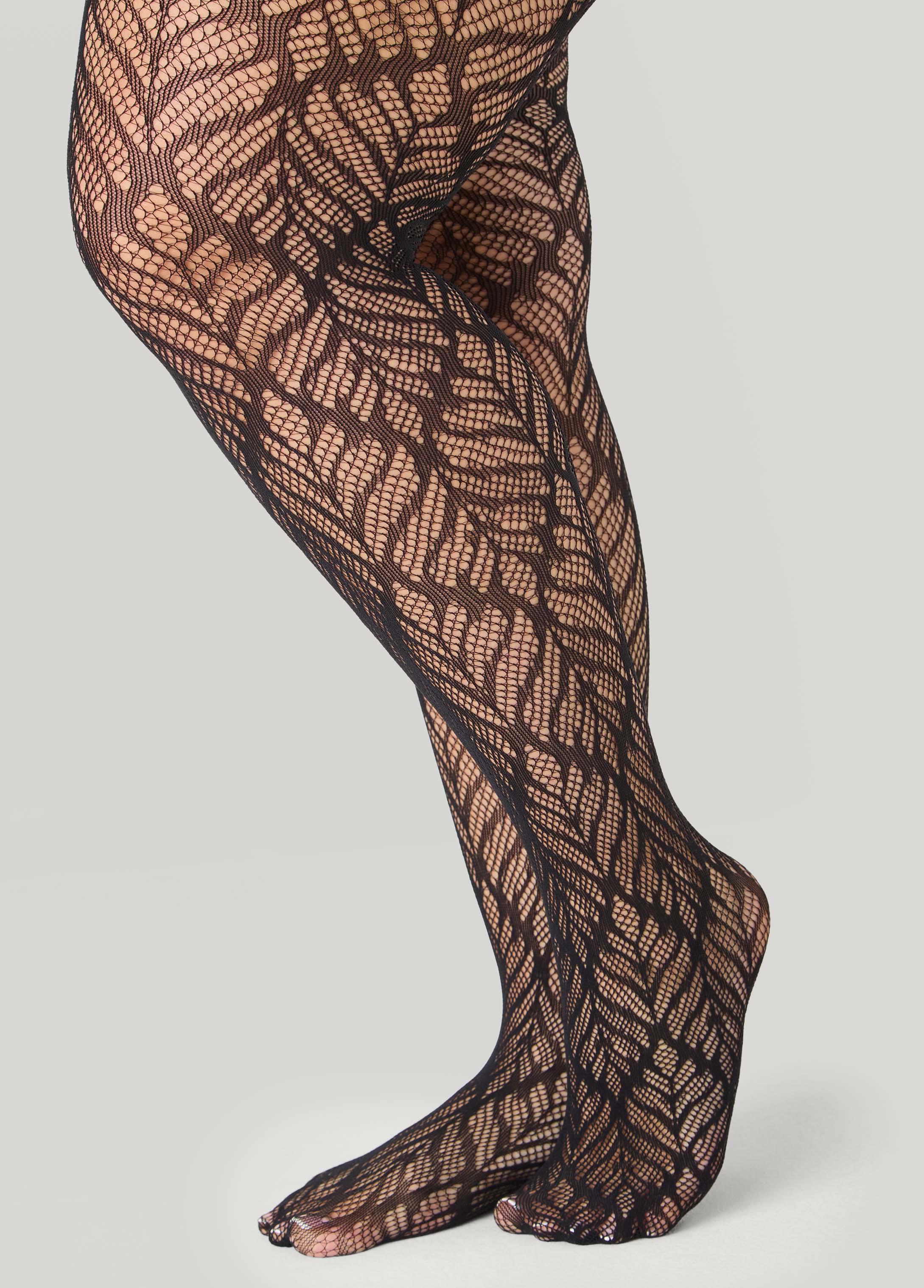 Plus Size Leaf Mesh Footed Tights
