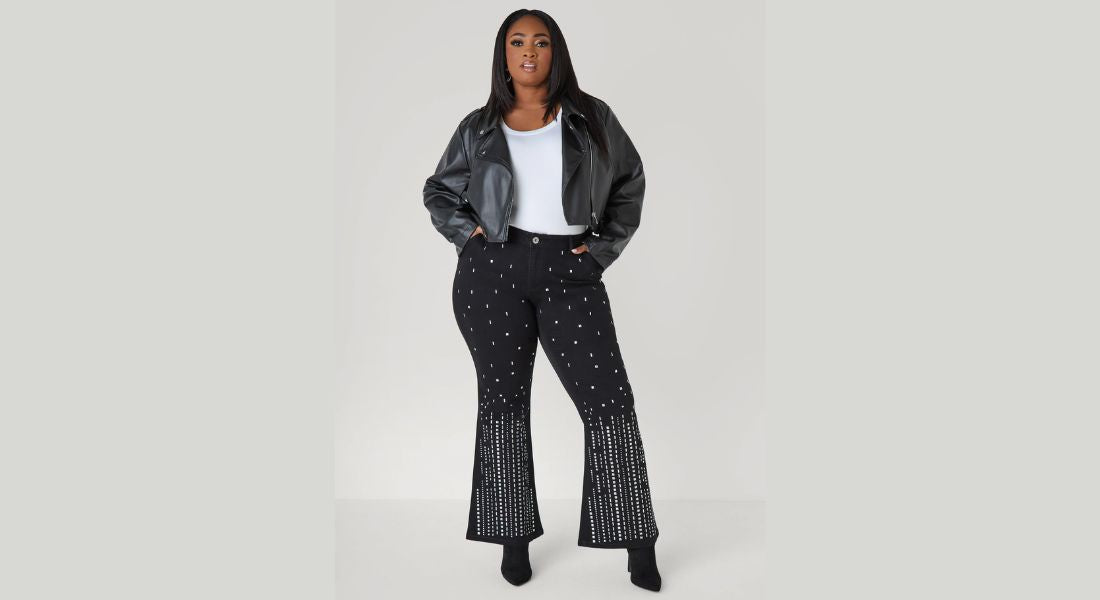 Curvy women in dress and blazer,Plus size blazer outfit