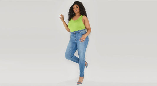 Emo Style Is Back Here’s How to Rock It as a Plus-Size Fashionista