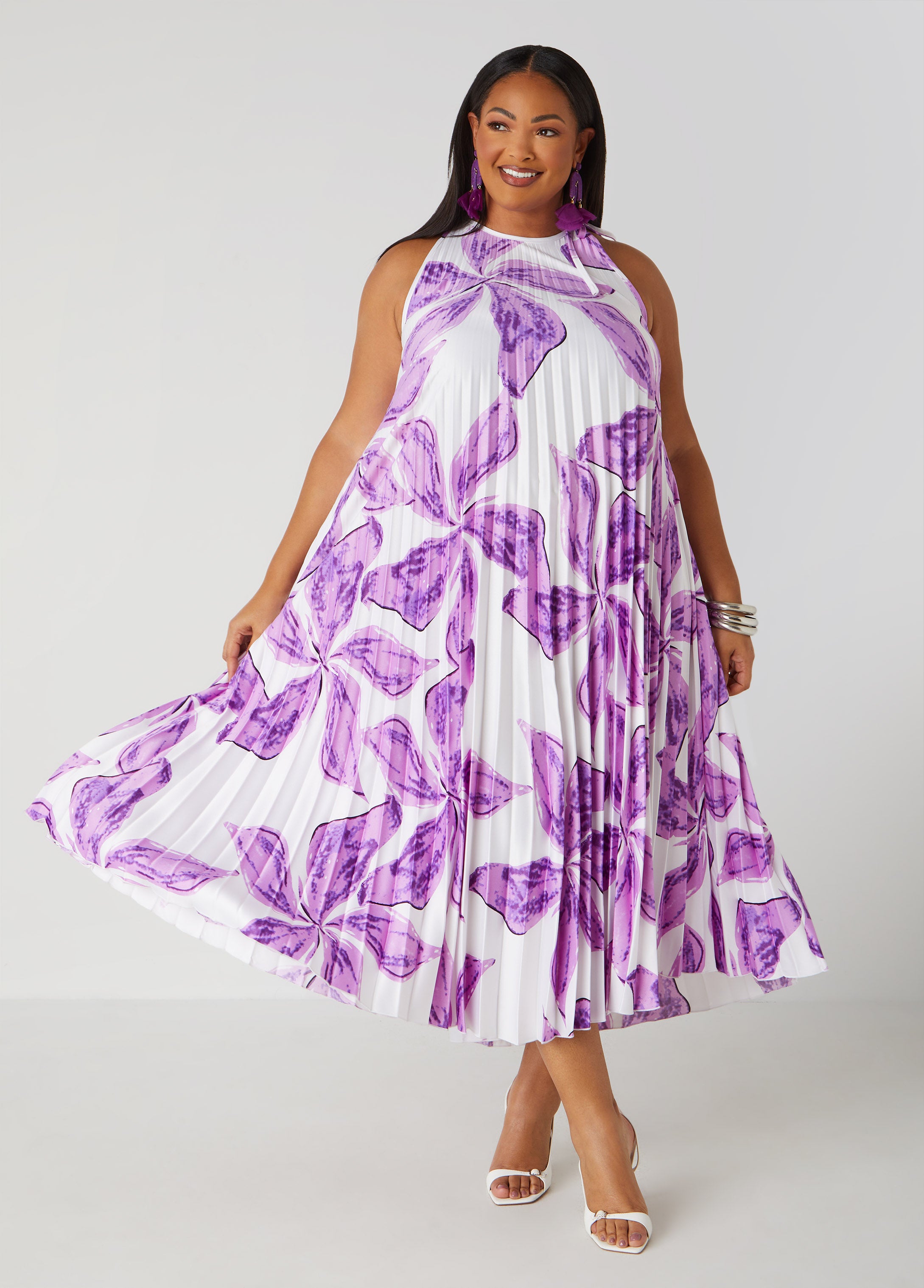 Plus Size Pleated Floral Maxi Dress