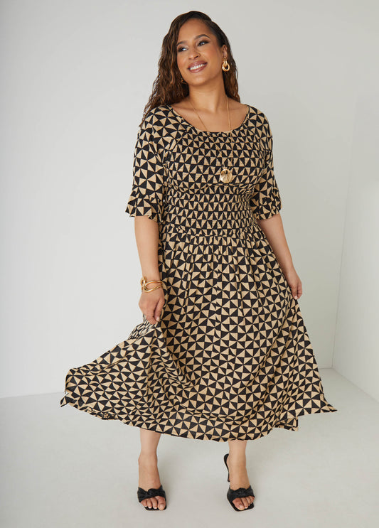 Plus Size Shirred Geo Print Maxi Dress