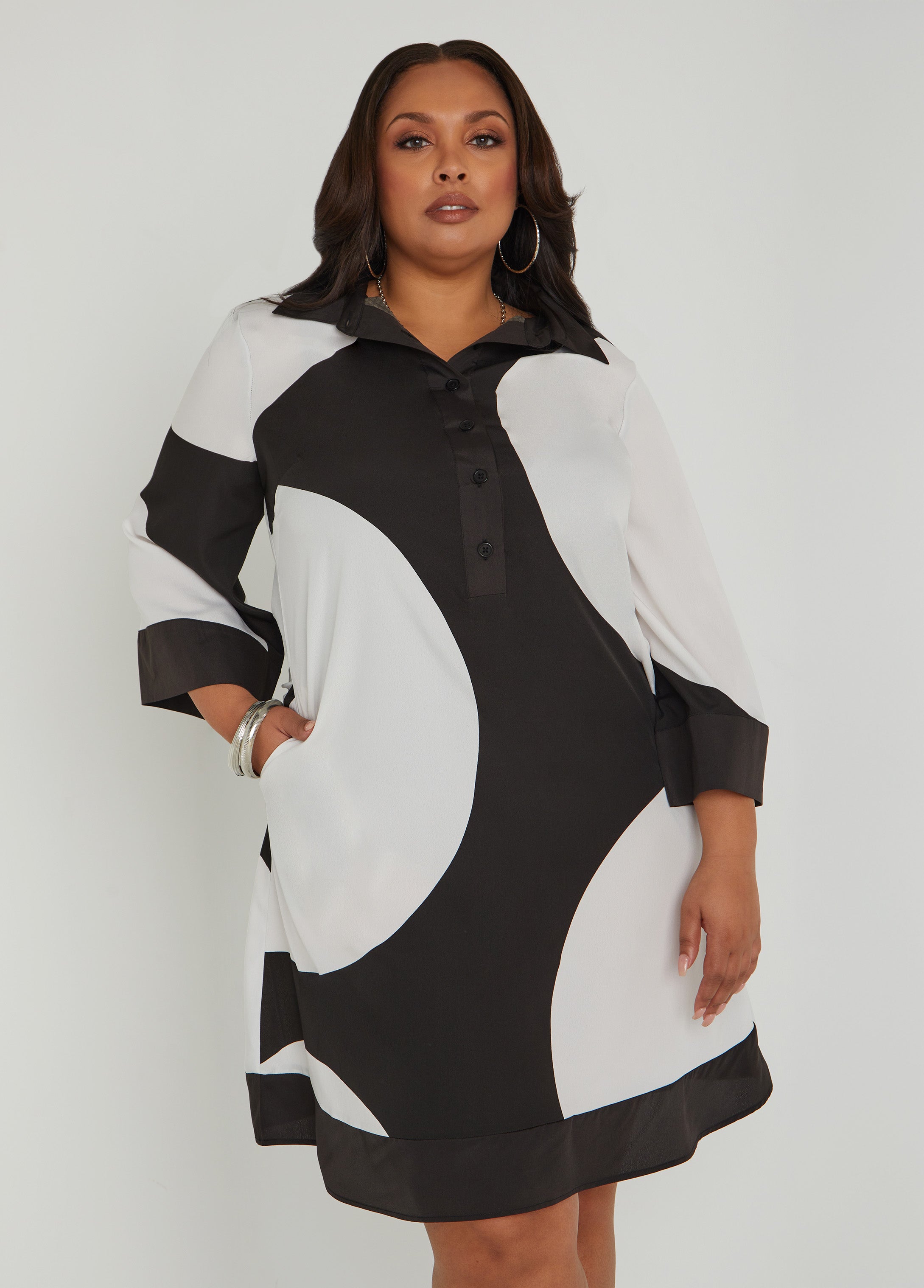 Plus Size Buttoned Circle Print Shirtdress