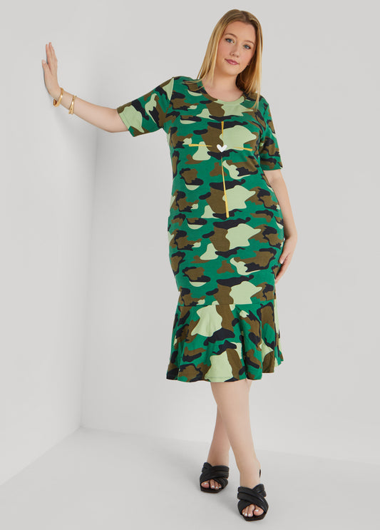 Plus Size Heart Camo Print T Shirt Dress