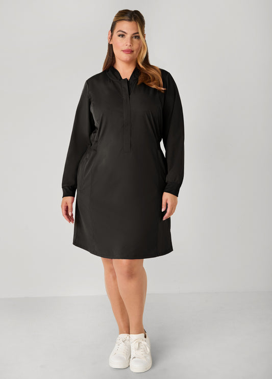 Model shown is 5'8" wearing size 14/16.