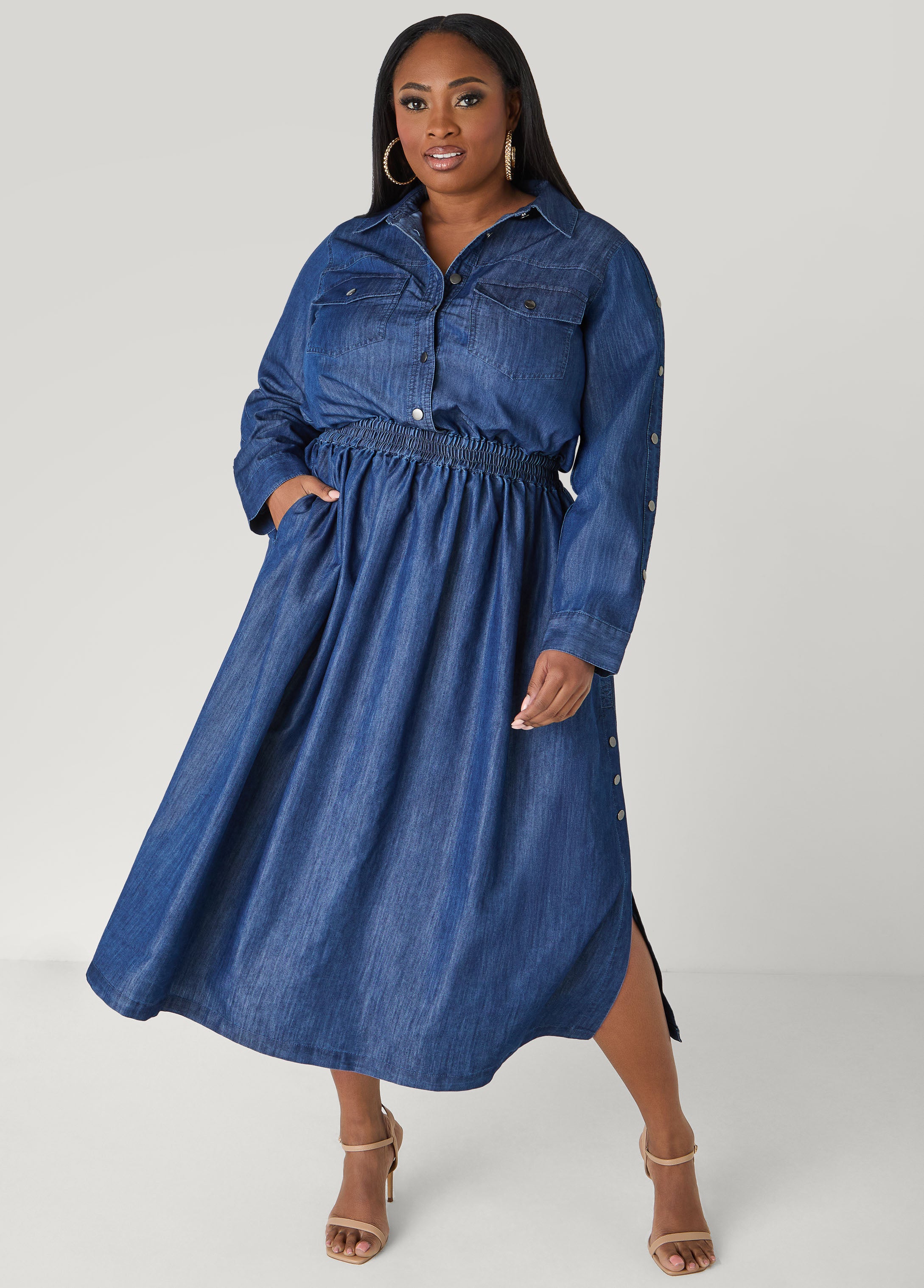 Snap Detailed Chambray Shirtdress