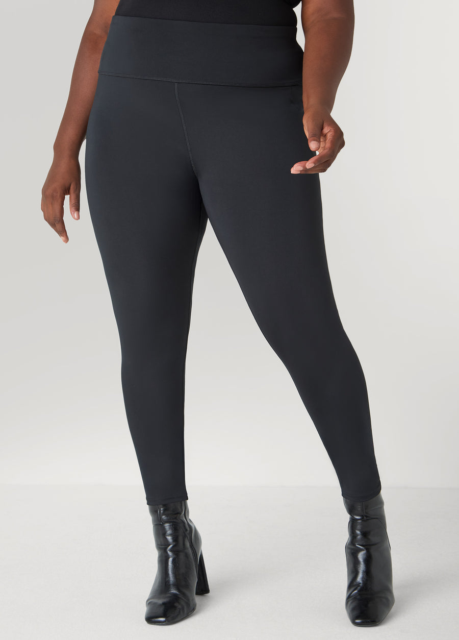 Plus Size Side Pockets Pull On Leggings