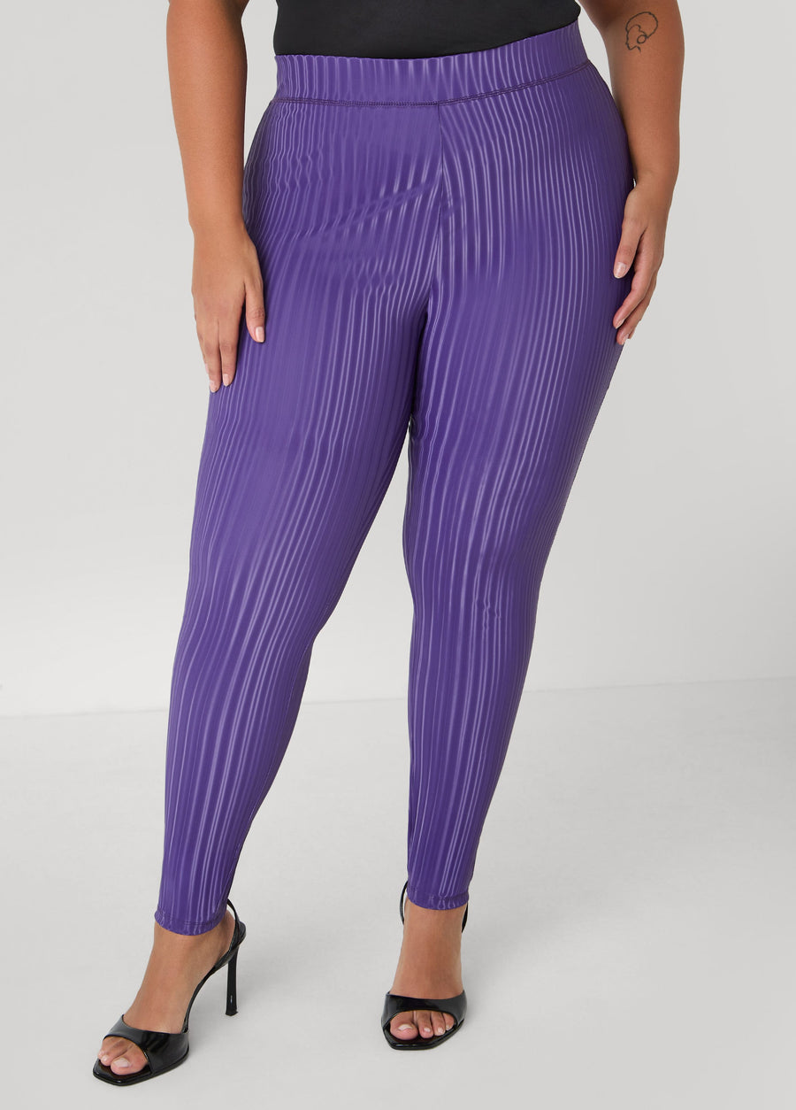 Plus Size Striped Liquid Leggings