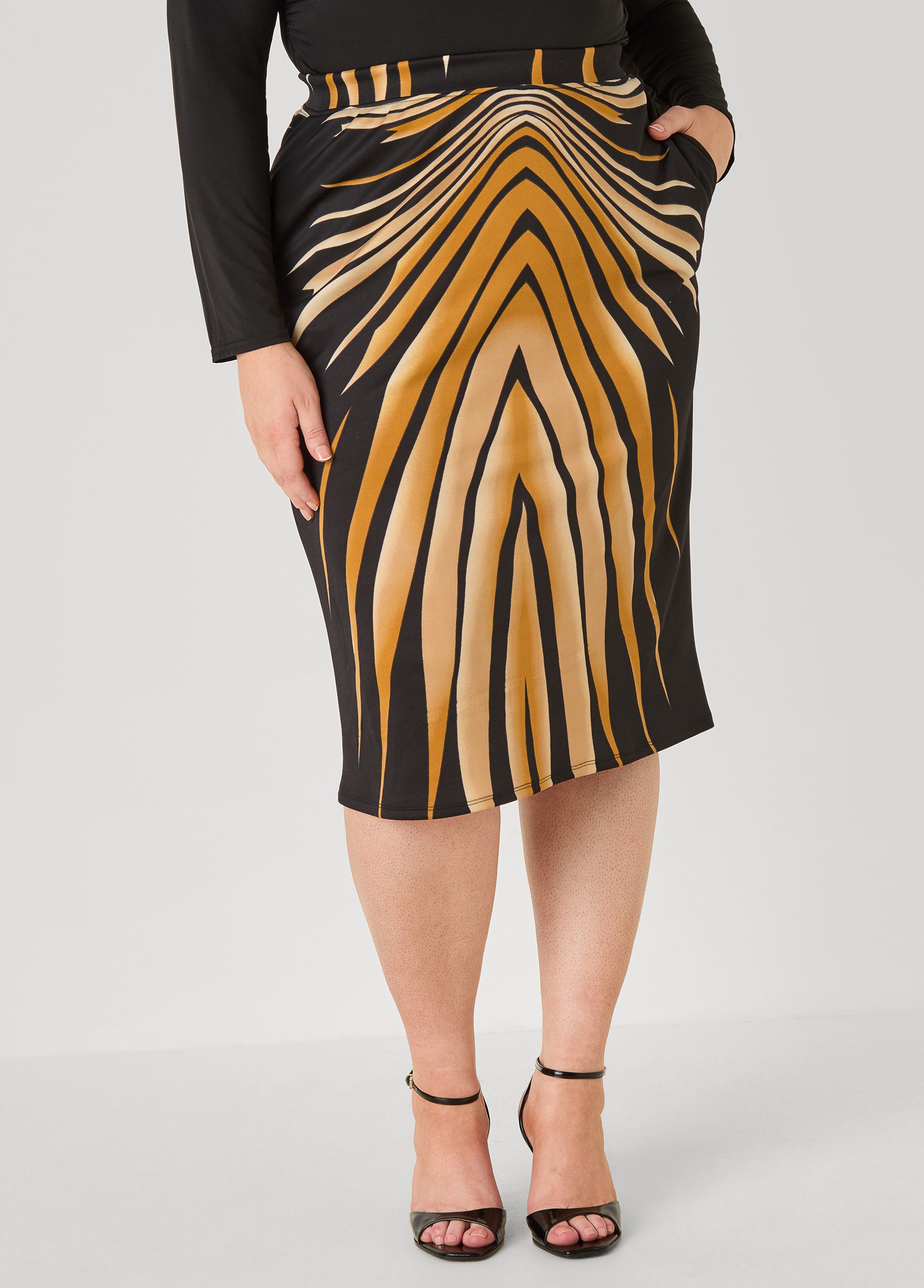 Geo Print Pencil Skirt