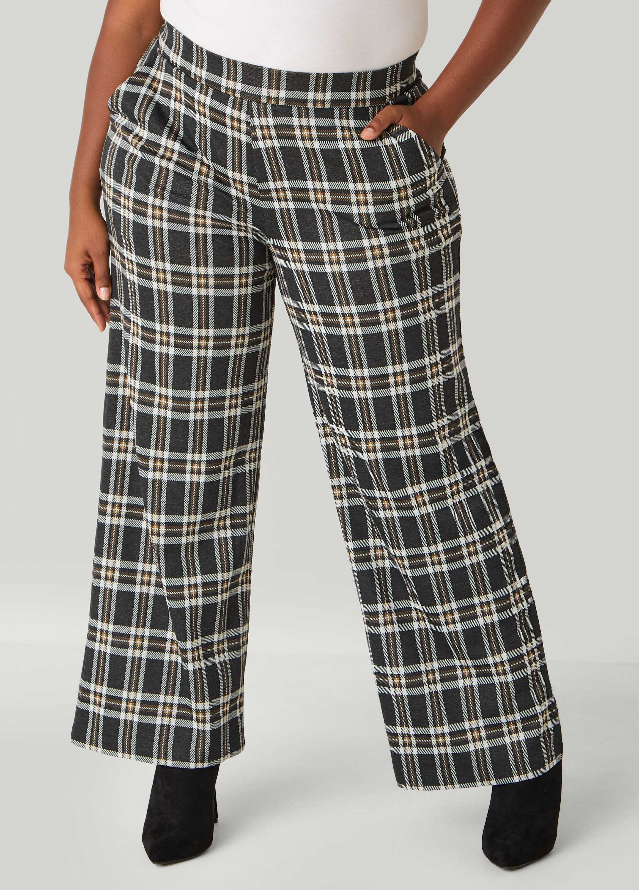 Plus Size Plaid Pull On Wide Leg Pants