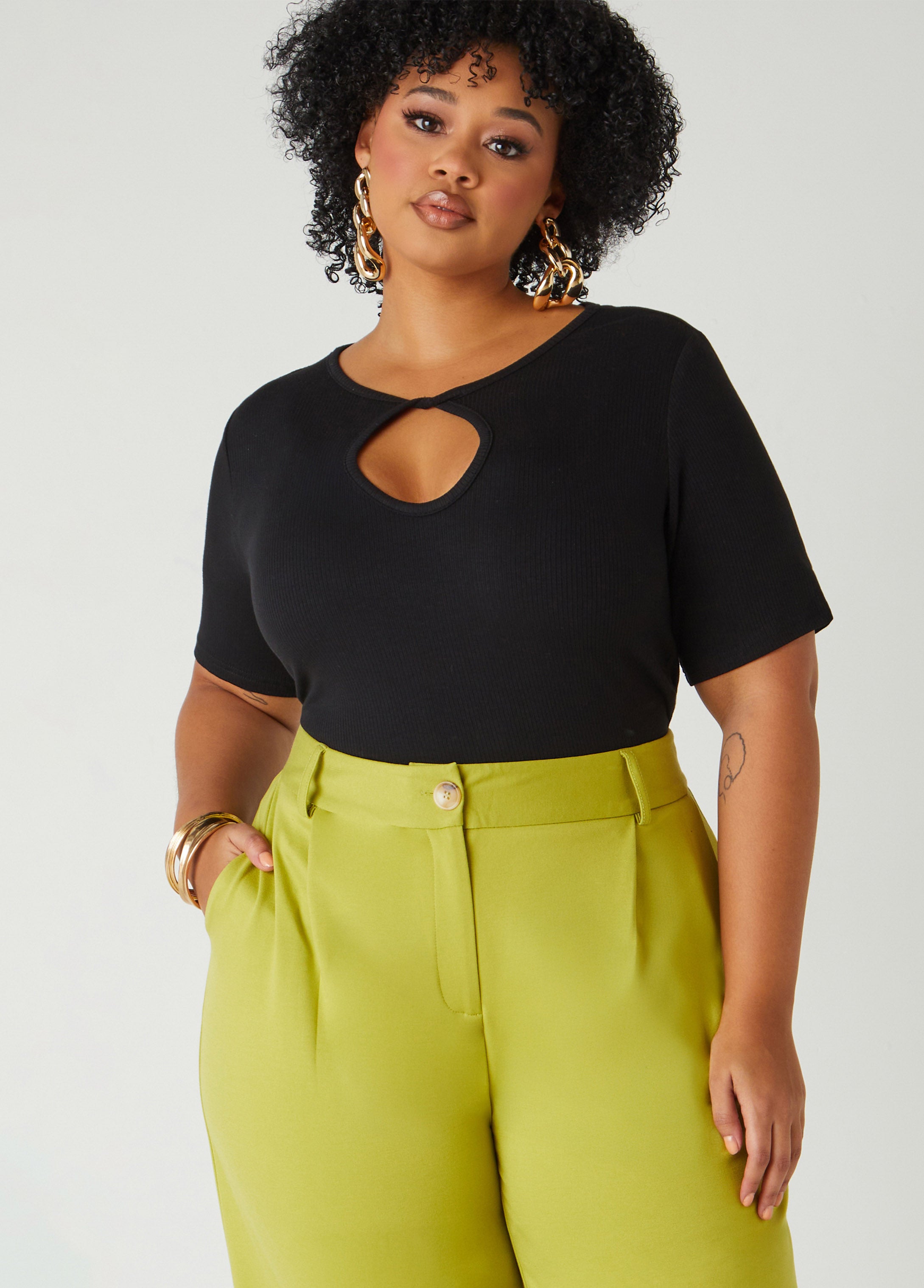 Twisted Keyhole Ribbed Top – Ashley Stewart