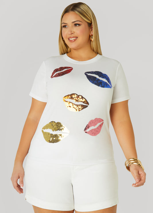Plus Size Lips Sequin Applique Tee