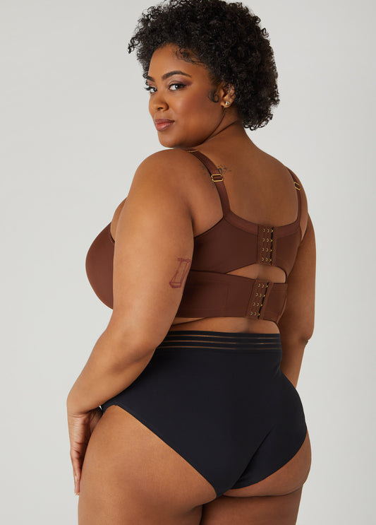 Smoothing Plunge Butterfly Bra