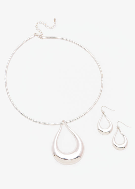 Silver Tone Teardrop Collar Set