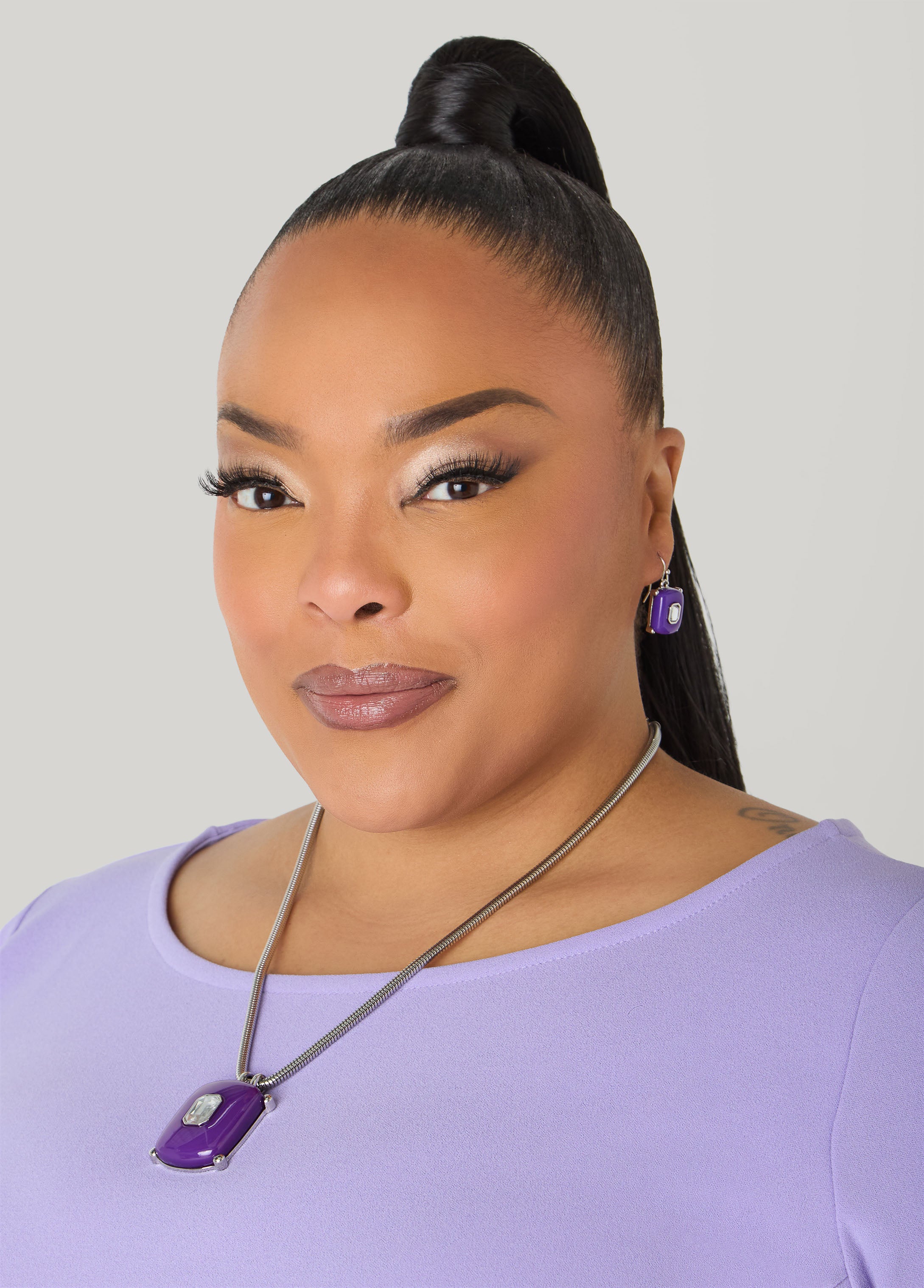 Stone And Crystal Necklace Set