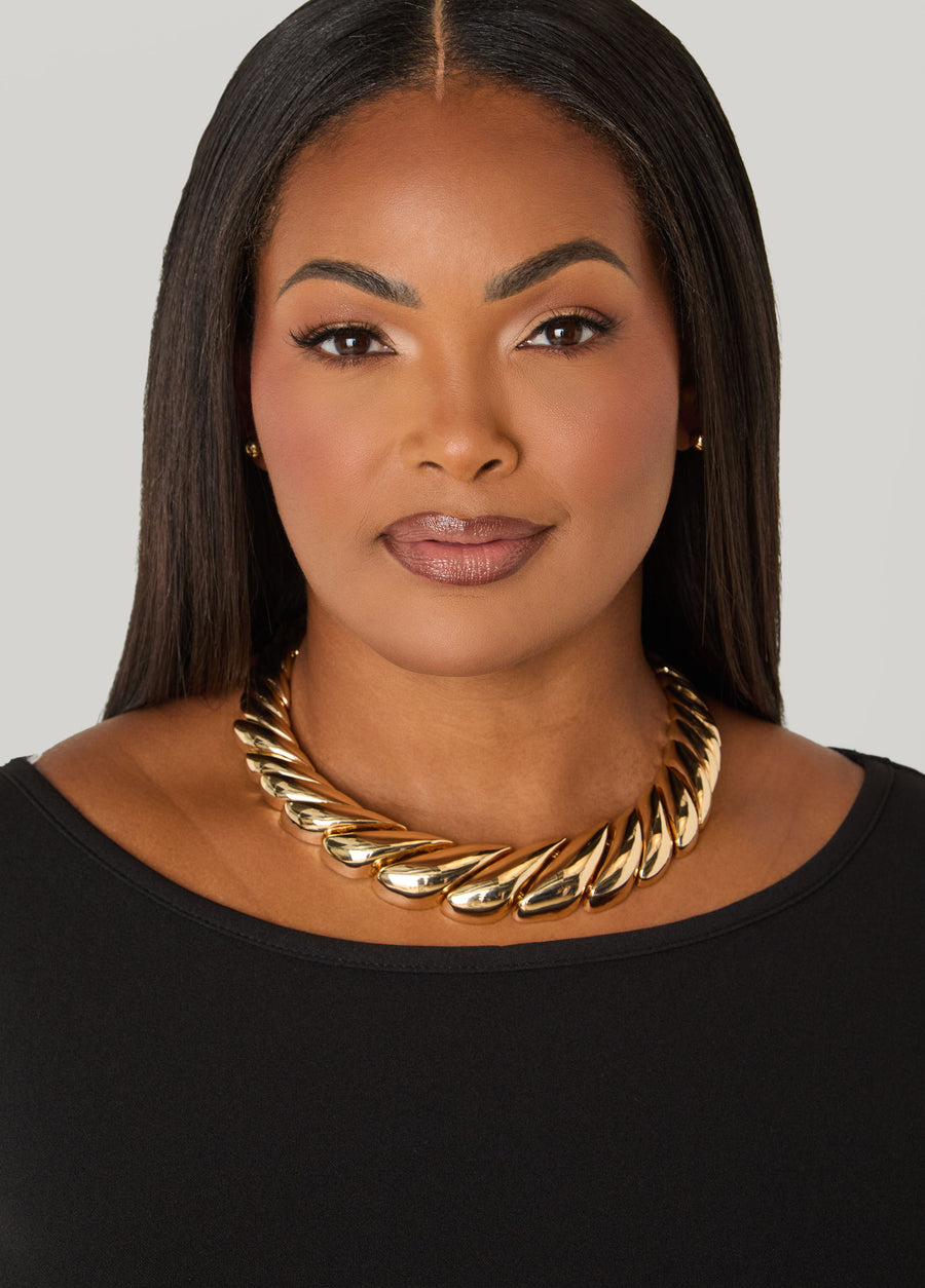 Gold Tone Necklace
