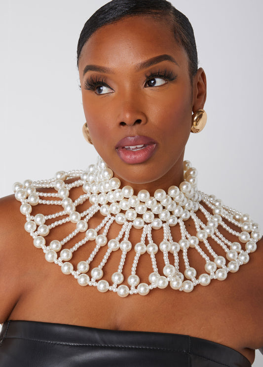 Faux Pearl Collar