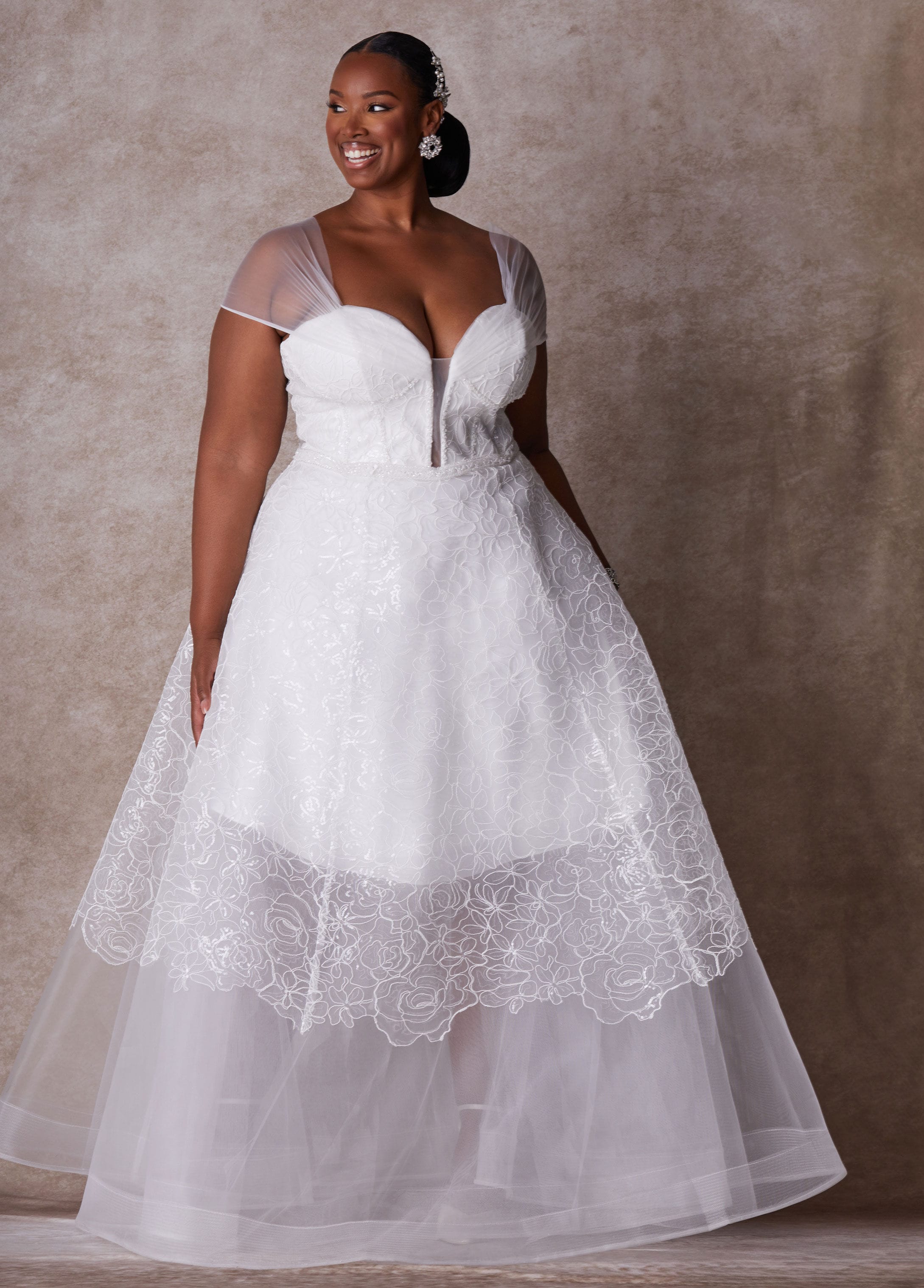 plus size wedding party dresses A-Line Long Sleeves Lotus Leaf Midi Lace Guest Dress touch polyester with a smooth finish and a refined look Plus Size Beach Wedding Guest