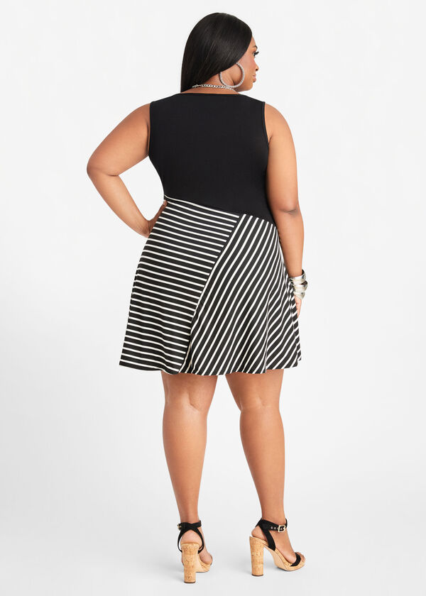Colorblock Stripe Swing Dress, Black White image number 1