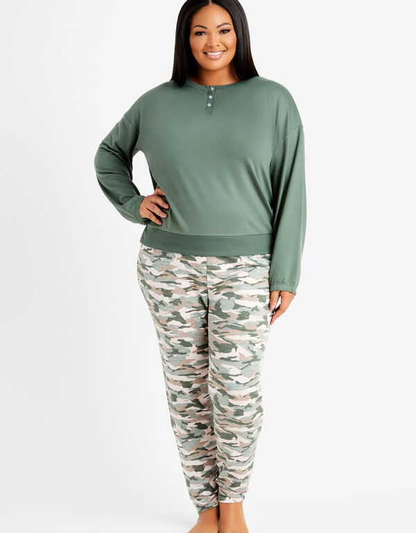 Kensie Printed Pajama Set, Military Olive image number 0