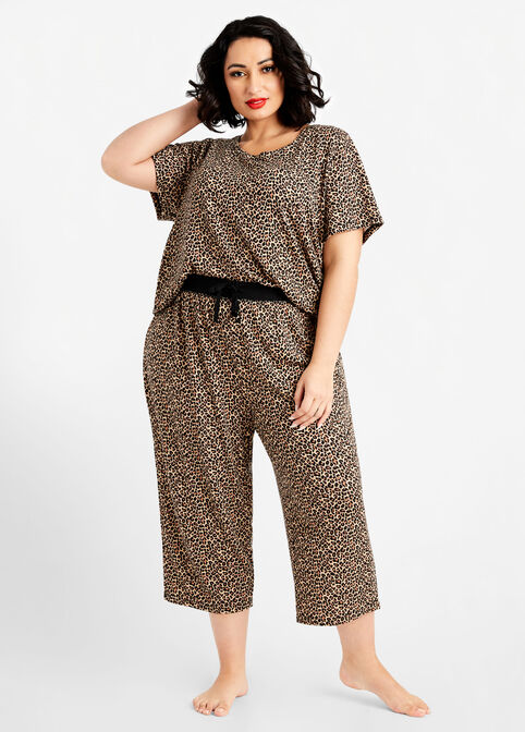 Trendy Plus Size Rene Rofe Hacci Knit Leopard Capri PJ Loungewear Set image number 0