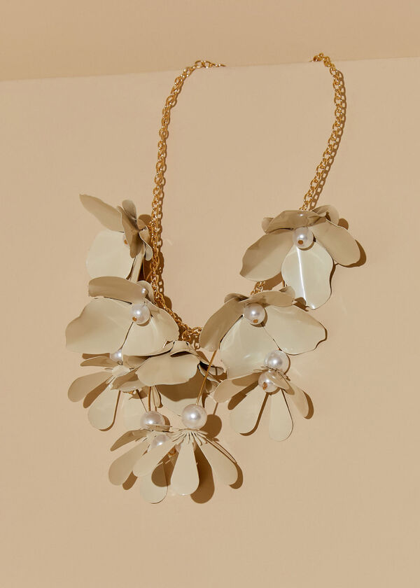 Flower And Faux Pearl Necklace, Pearl image number 1