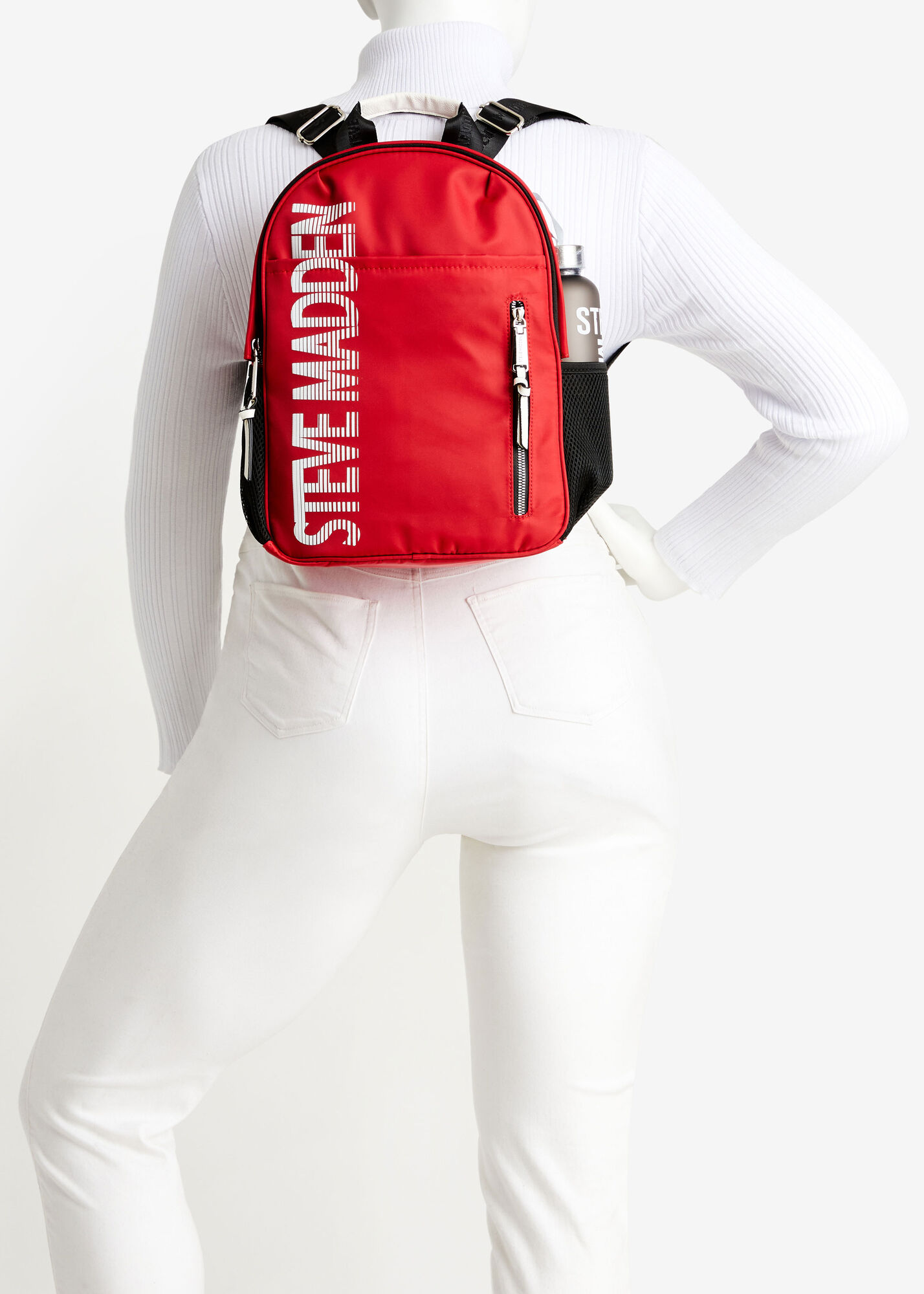 Trendy Designer Steve Madden BForce Hydration Backpack & Water Bottle