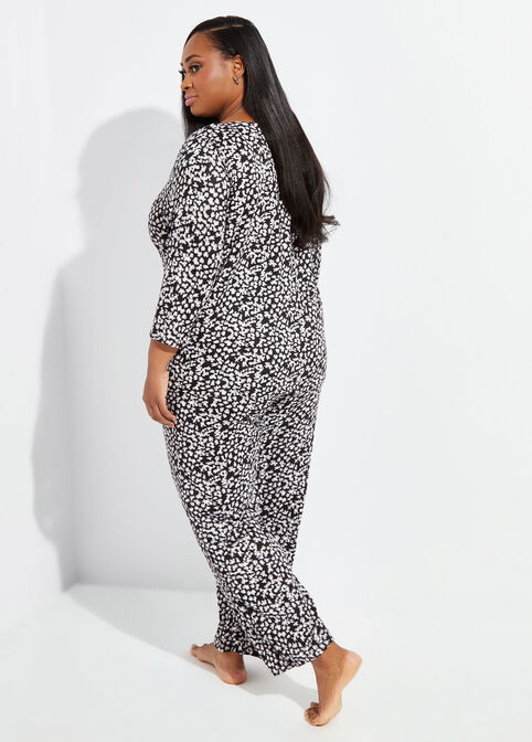 Rene Rofe Leopard Pajama Set, Black Animal image number 1