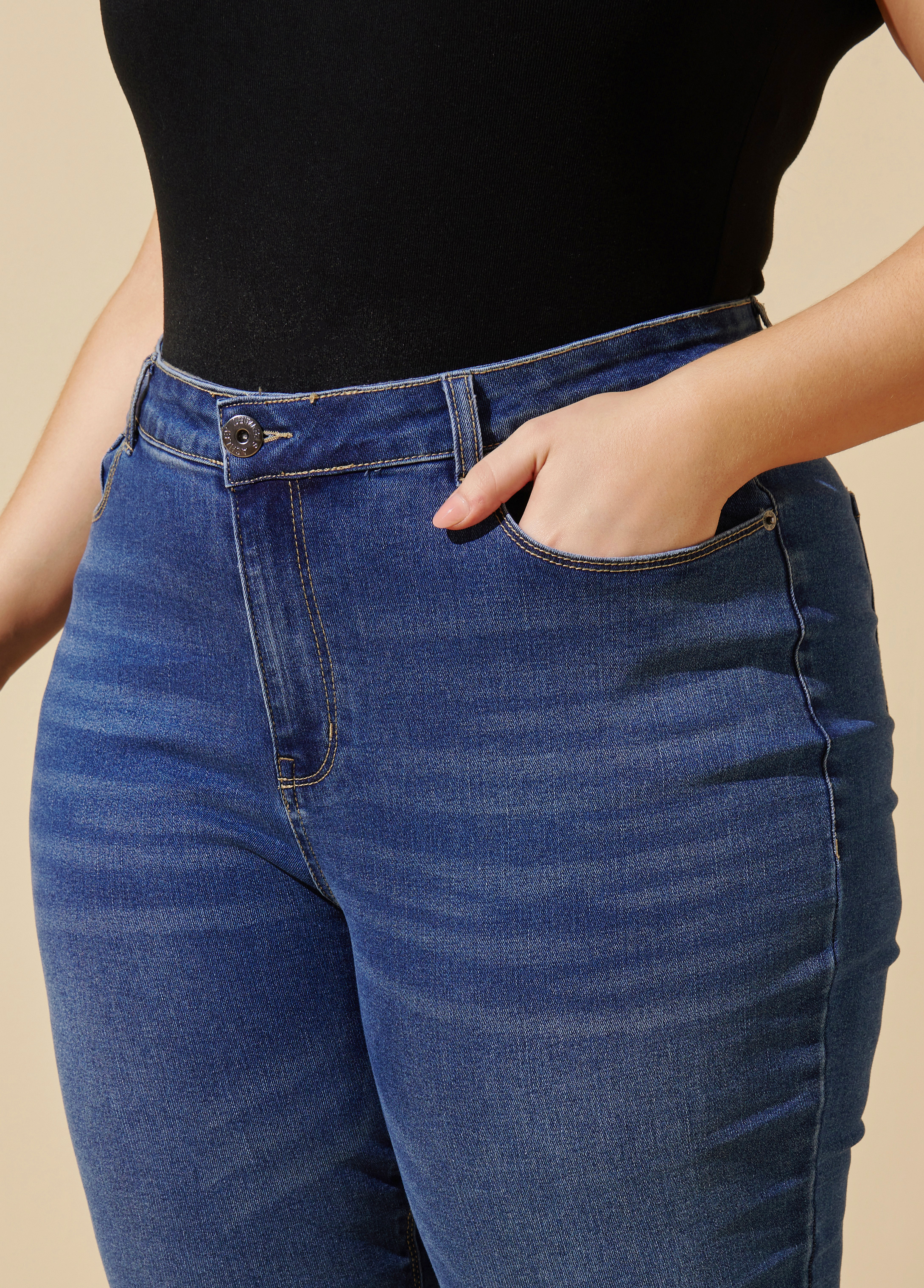 blok lidenskabelig at tilføje Plus Size Legendary High Waist Stretch Curve Boost Bootcut Jeans